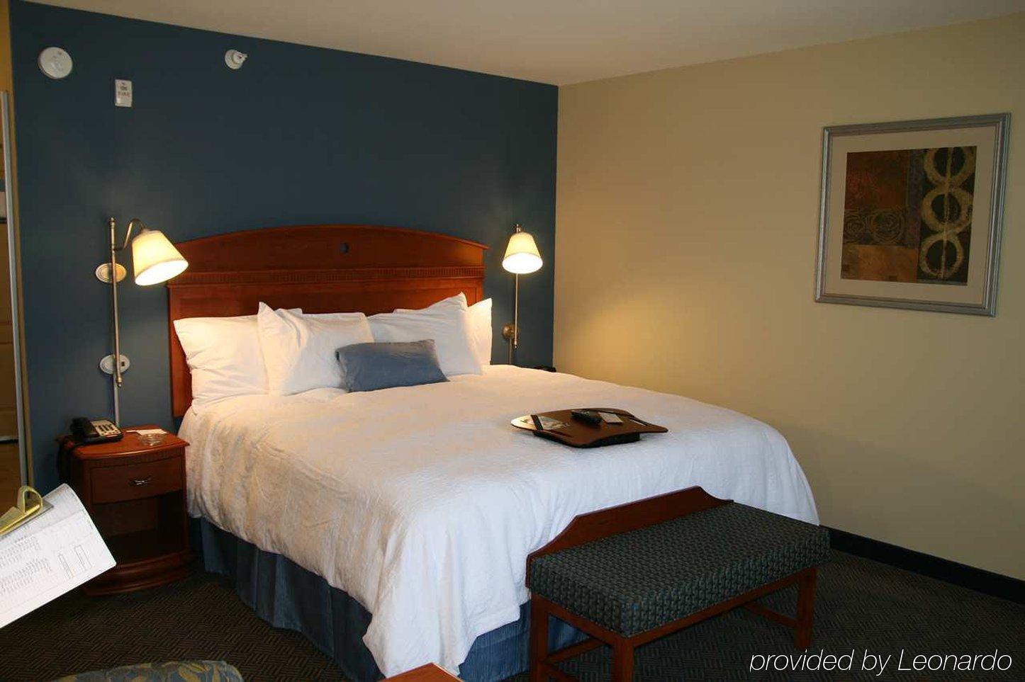 Hampton Inn Evanston Habitación foto