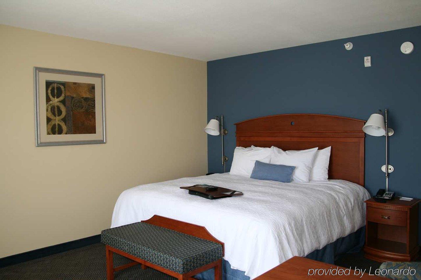 Hampton Inn Evanston Habitación foto