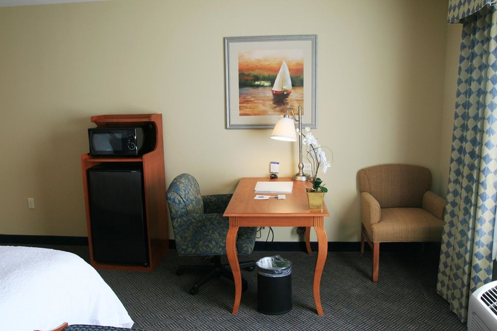Hampton Inn Evanston Habitación foto